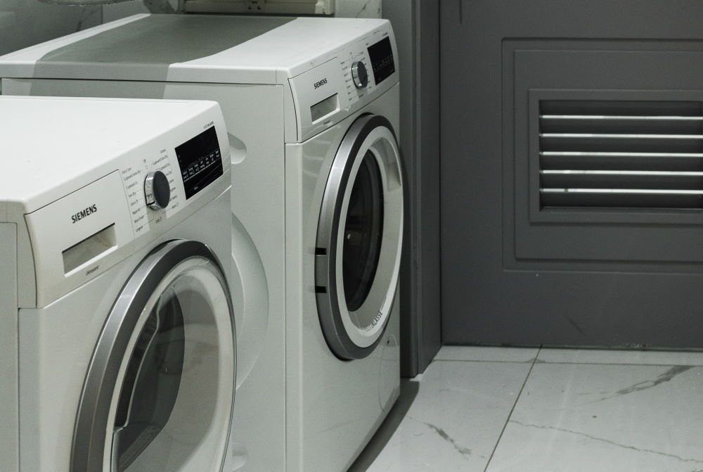 white laundry units 